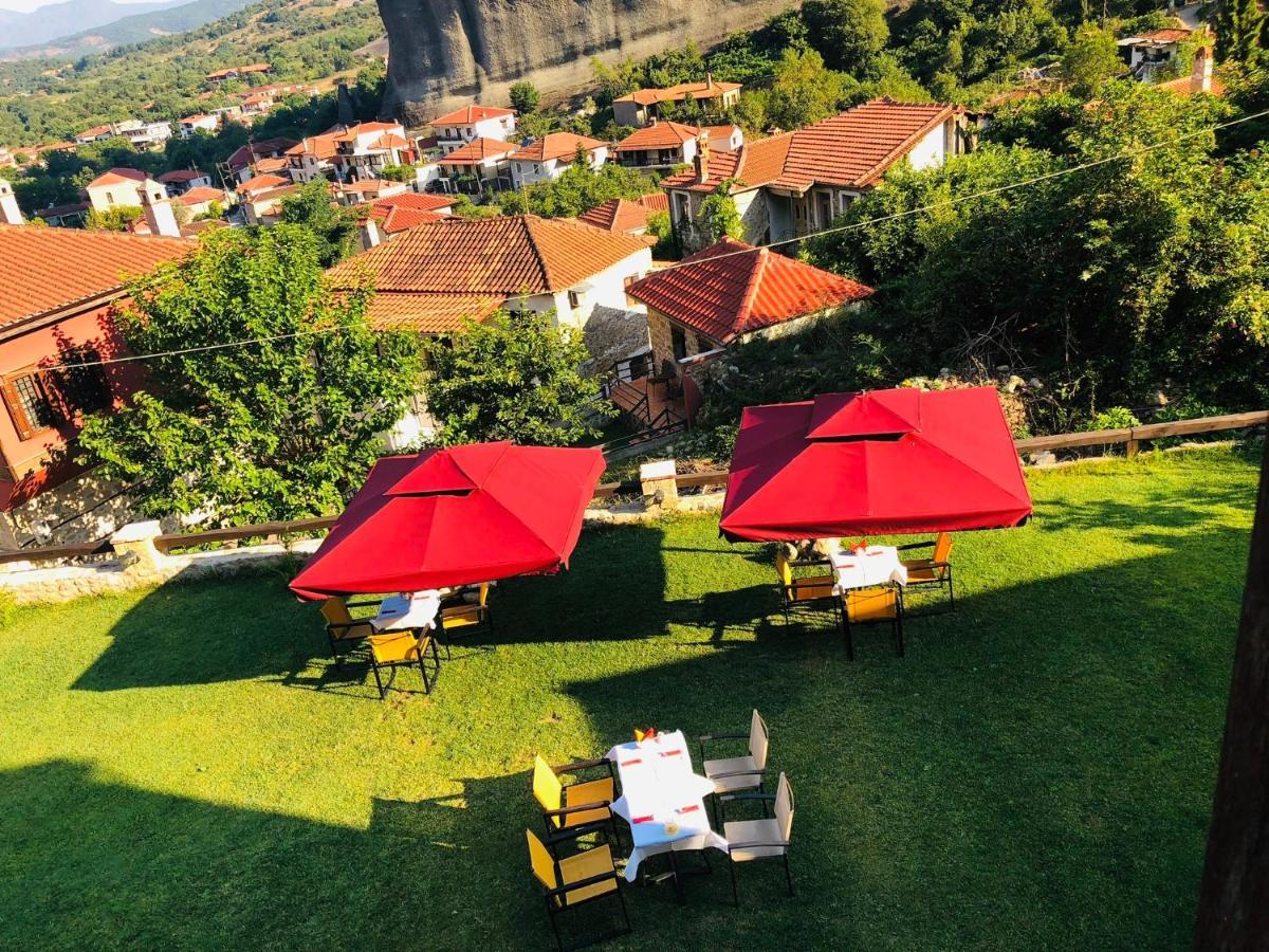 Hotel Archontiko Mesohori Meteora à Kalambaka Extérieur photo