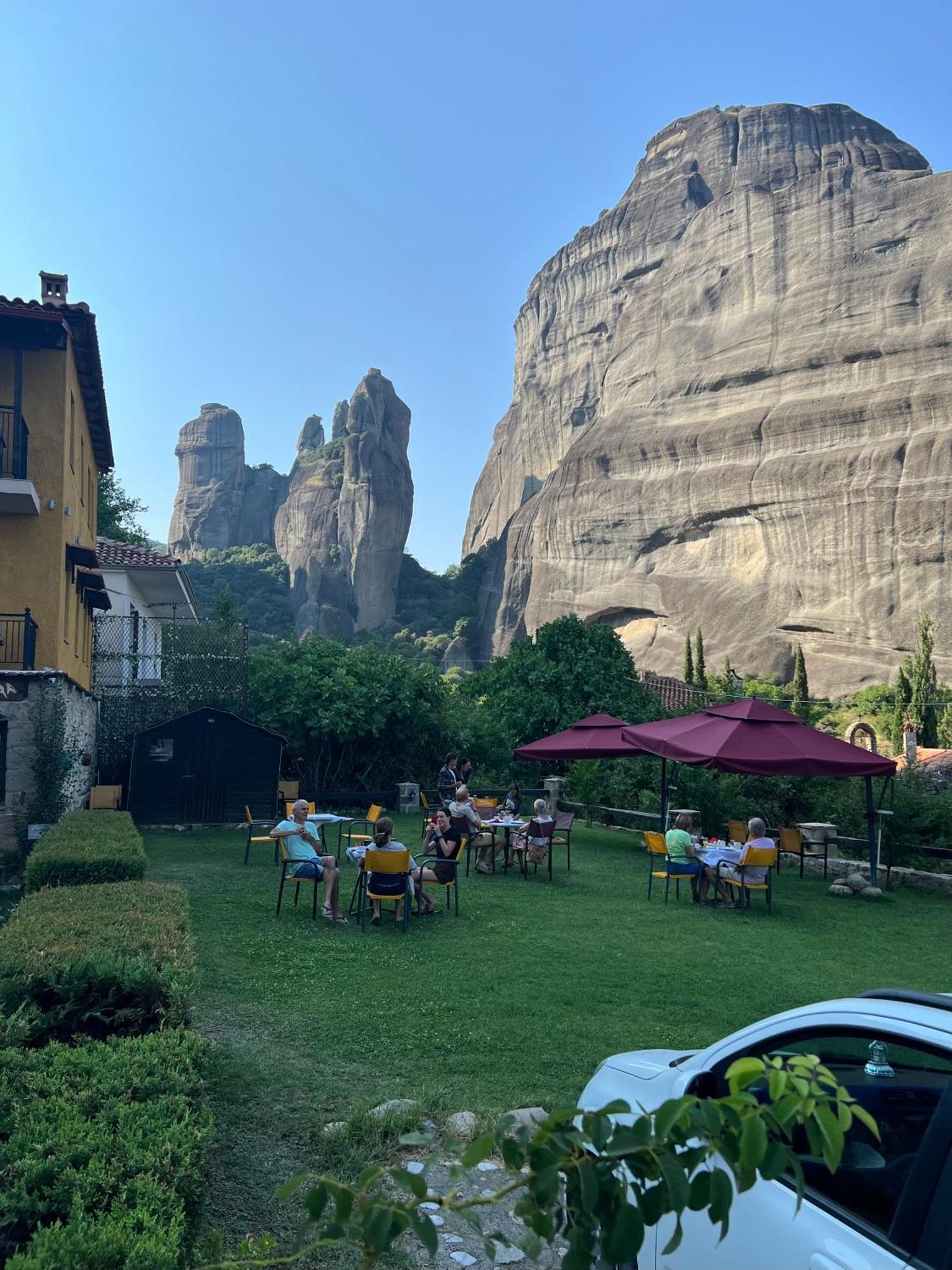 Hotel Archontiko Mesohori Meteora à Kalambaka Extérieur photo