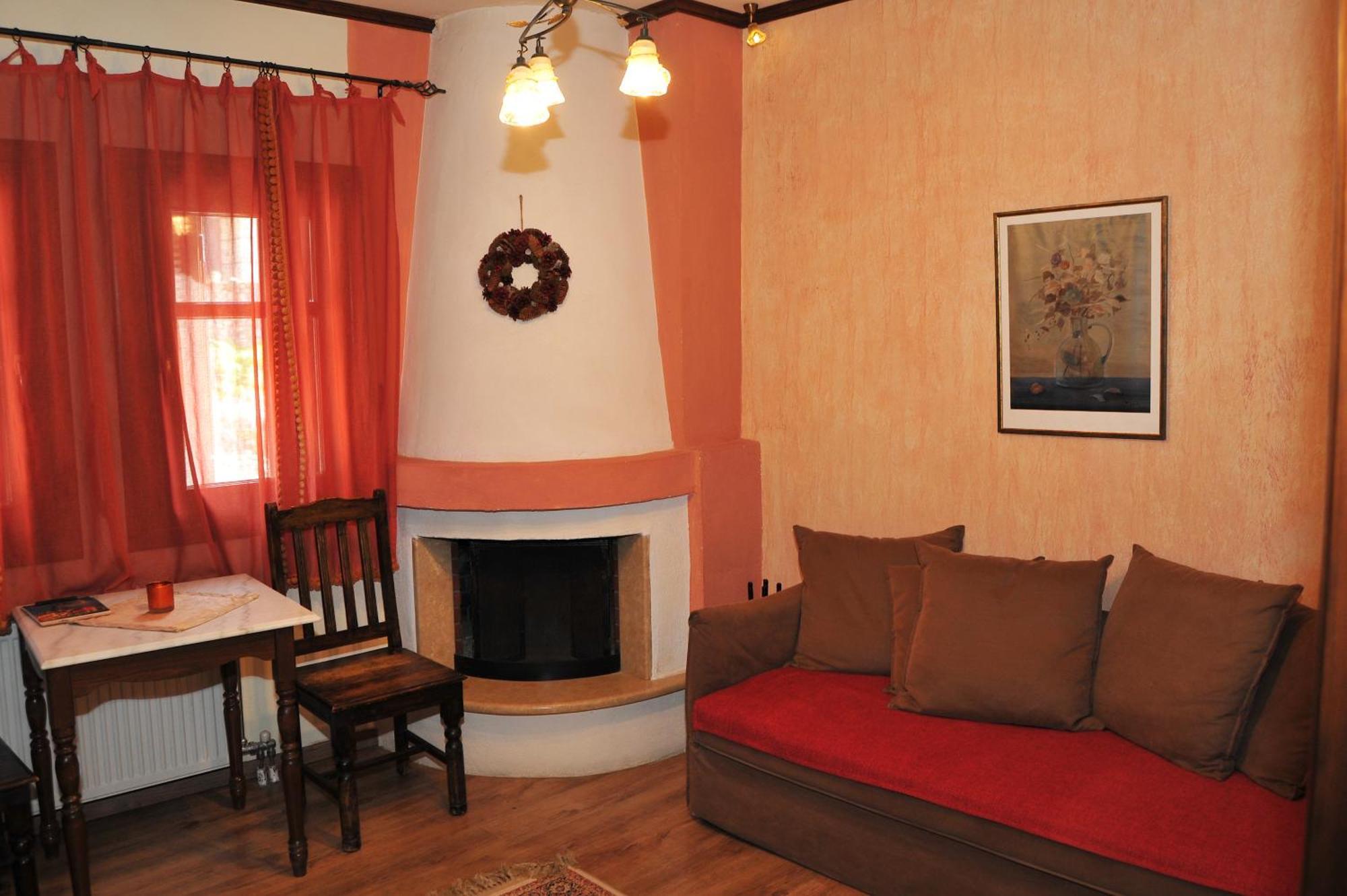 Hotel Archontiko Mesohori Meteora à Kalambaka Extérieur photo