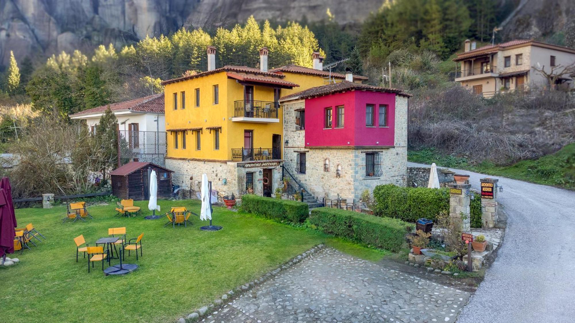 Hotel Archontiko Mesohori Meteora à Kalambaka Extérieur photo