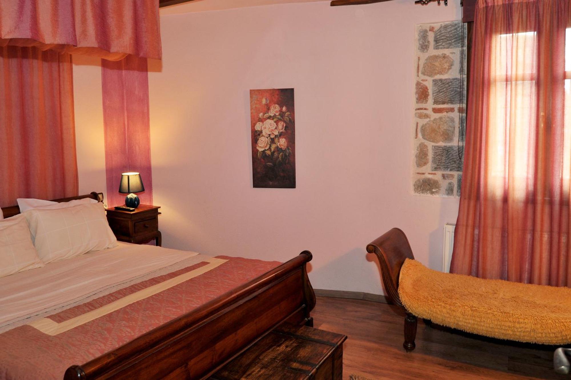 Hotel Archontiko Mesohori Meteora à Kalambaka Extérieur photo